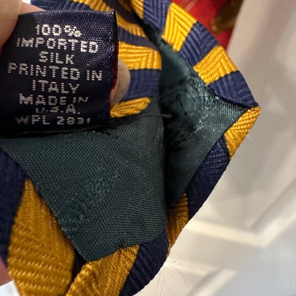 Tommy Hilfiger | VTG Red Men's Tie 100% Imported Silk Golf Italy Made USA Stripe - Picture 11 of 11